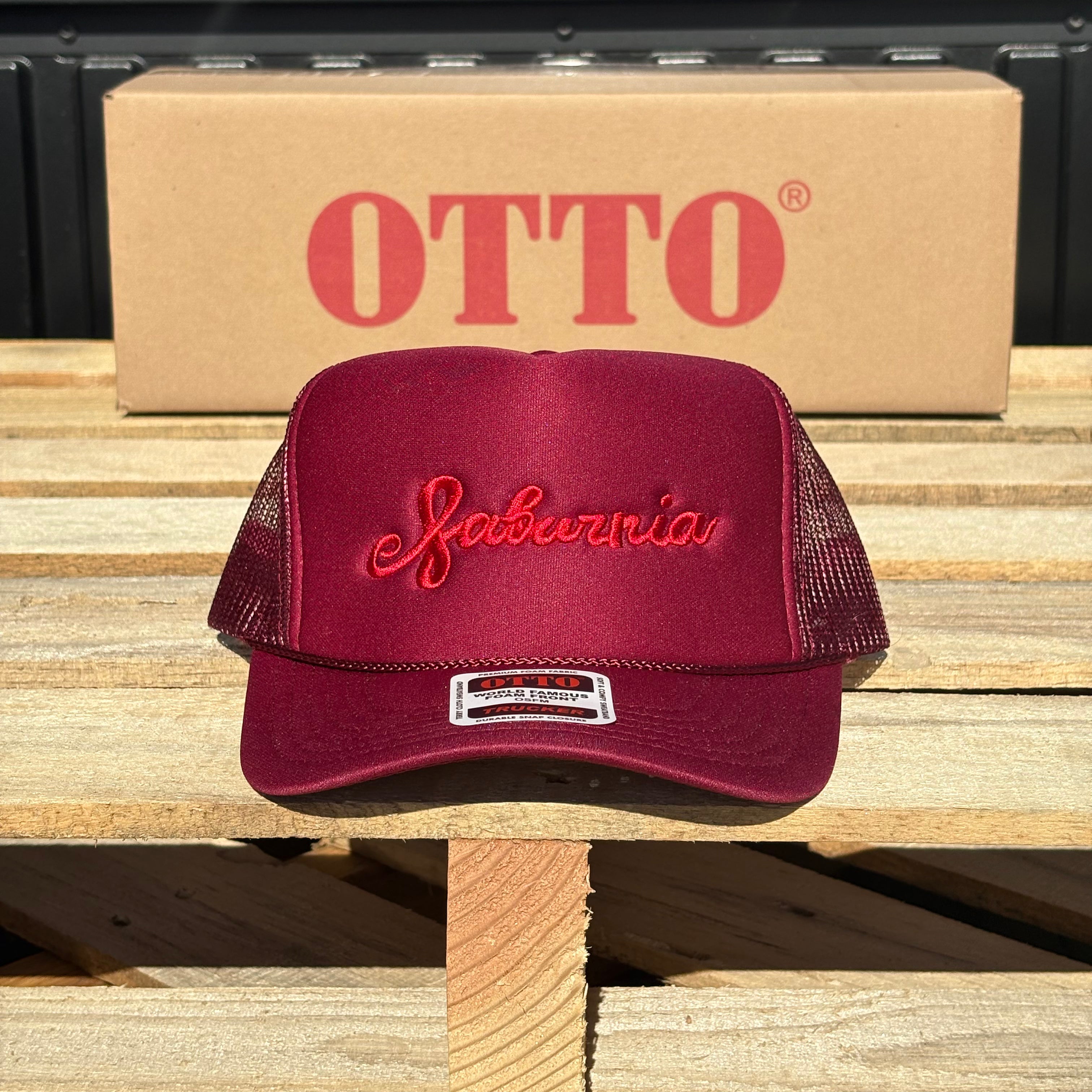 Saburnia Trucker Hat